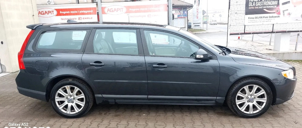 Volvo V70 cena 22900 przebieg: 235800, rok produkcji 2008 z Płońsk małe 436